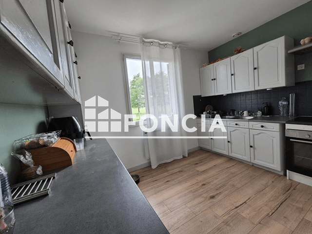 Maison 3 pièces (74.14 m²) à louer - Auzouer-en-touraine (37110)