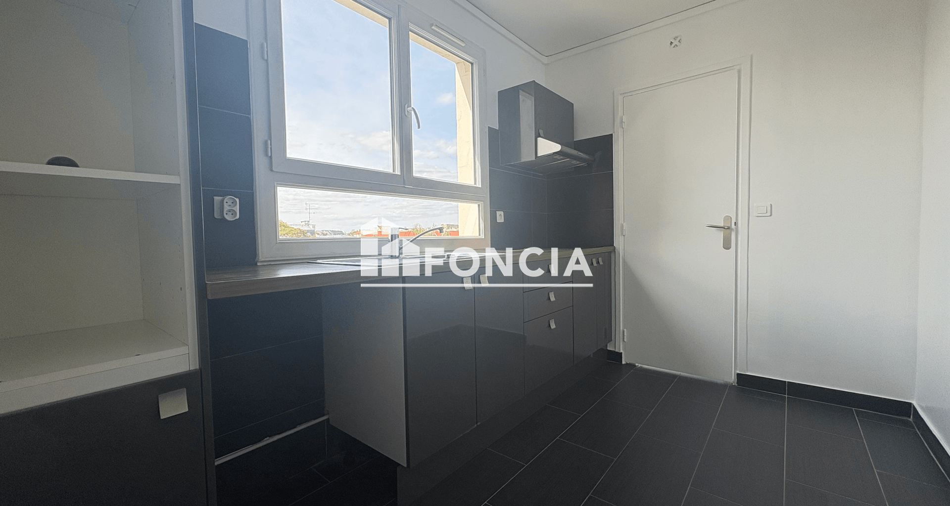 Appartement 4 pièces (88.24 m²) à louer - Saint-germain-en-laye (78100)
