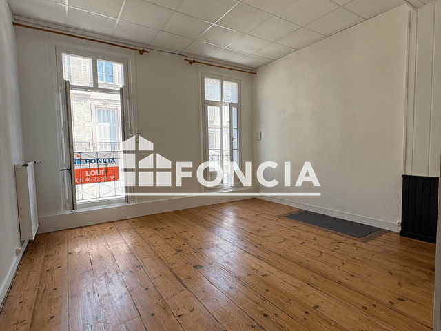 Appartement 2 pièces (48.7 m²) à louer - Rochefort (17300)