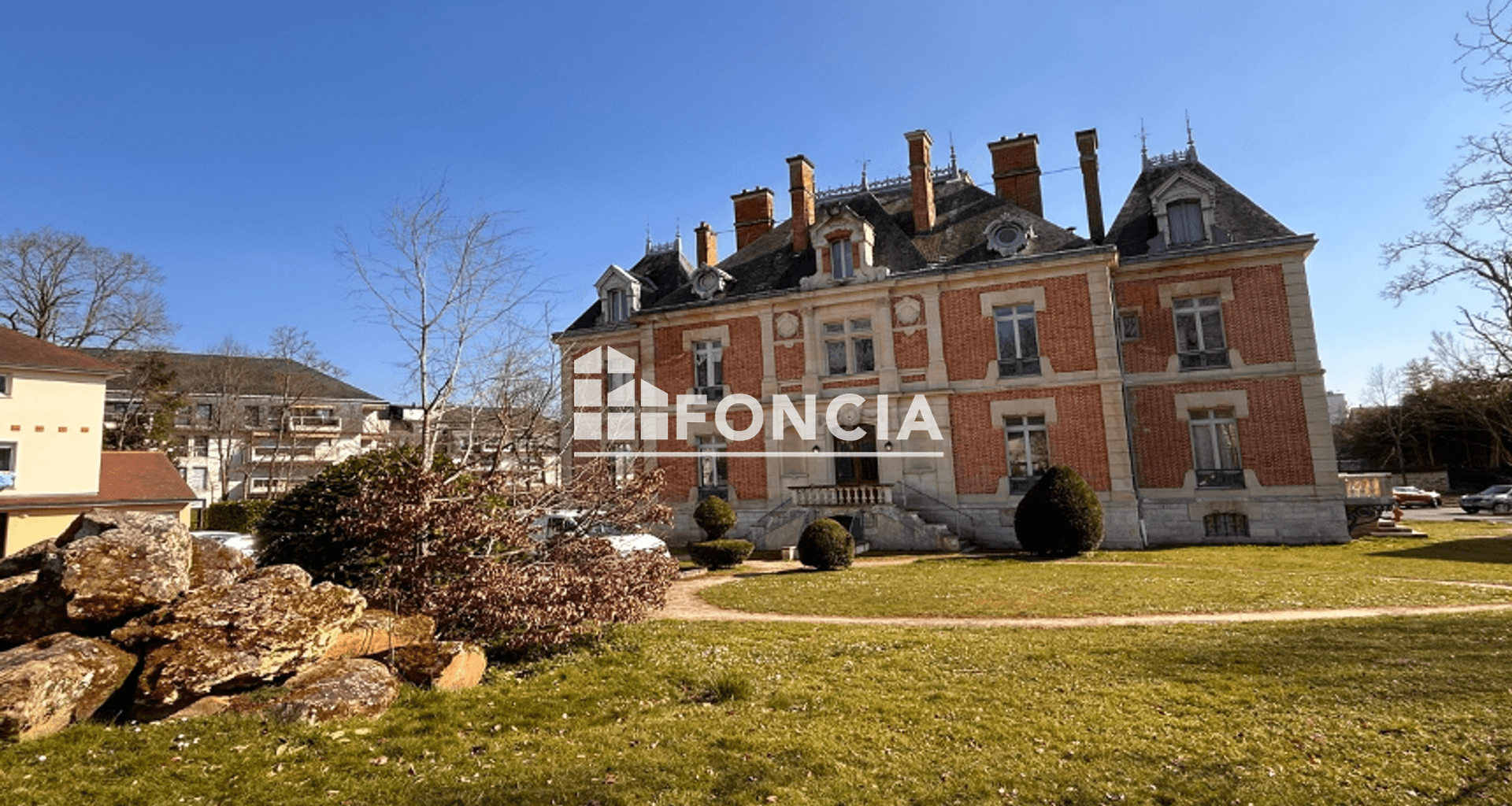 Maison 5 pièces (106.27 m²) à louer - Fontainebleau (77300)