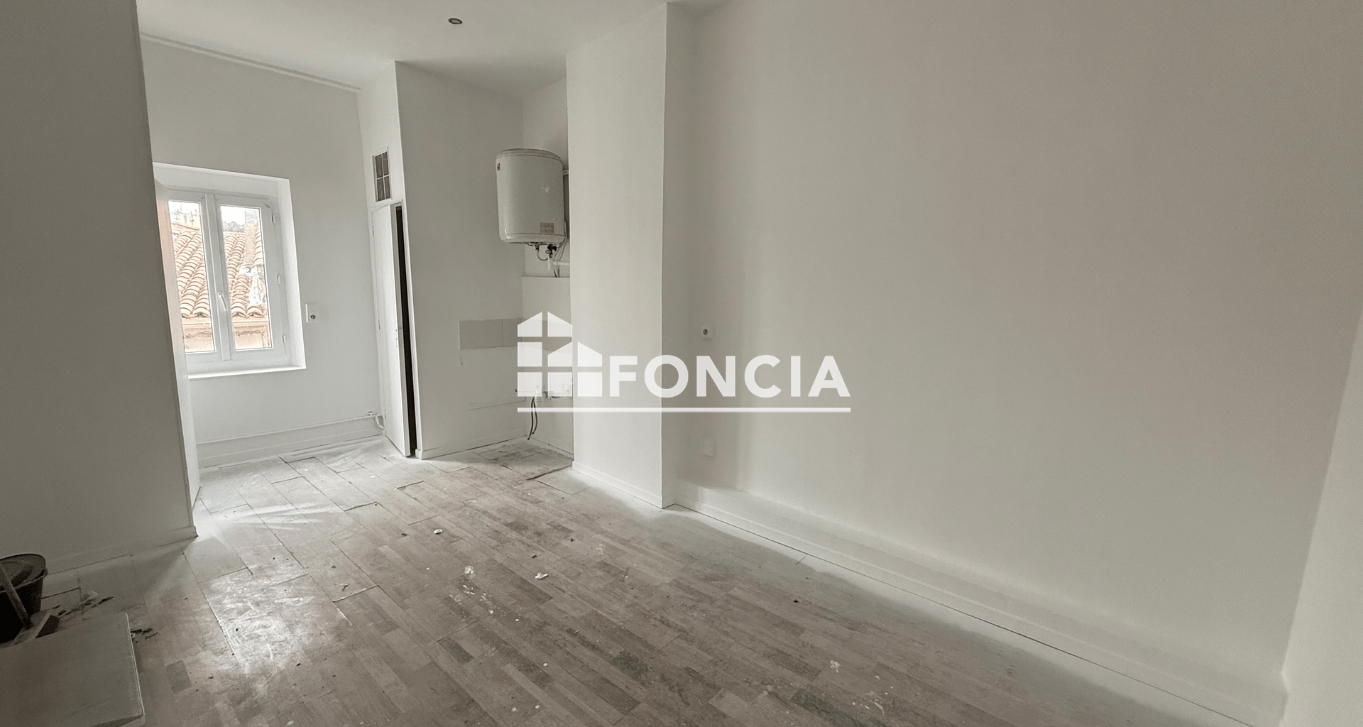 Studio (17.86 m²) à vendre - Saint-mitre-les-remparts (13920)