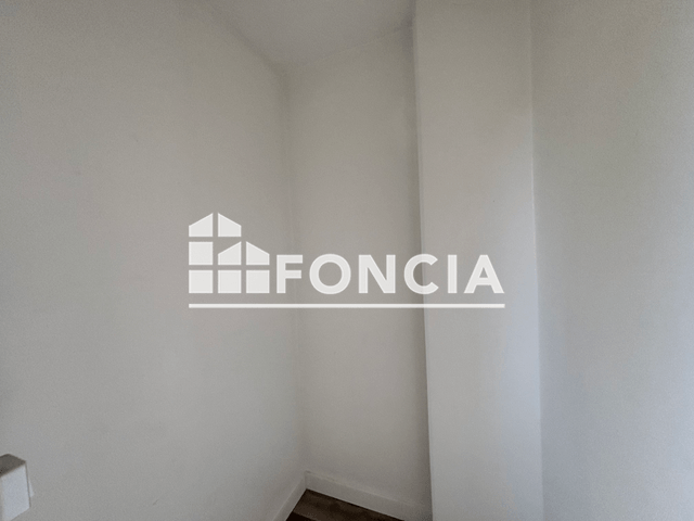 Appartement 3 pièces (64.96 m²) à louer - Saint Raphael (83700)