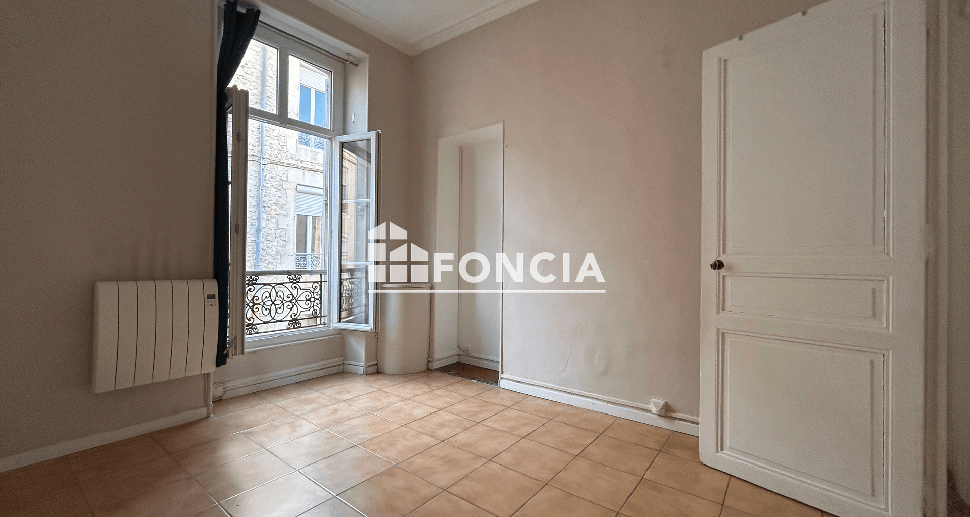 Appartement 3 pièces (44 m²) à louer - Nîmes (30000)