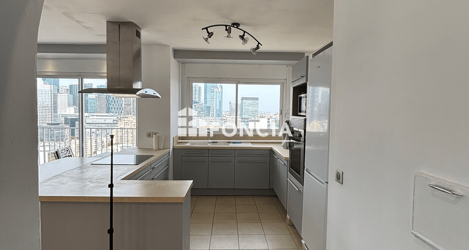 Appartement meublé 2 pièces (46.91 m²) à louer - Puteaux (92800)