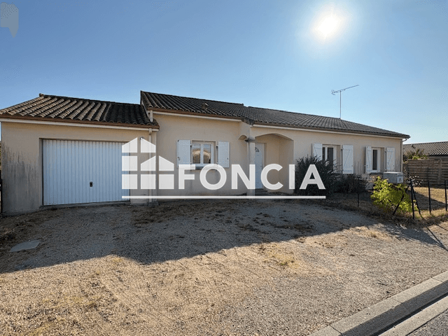 Maison 4 pièces (100.9 m²) à louer - Naintre (86530)