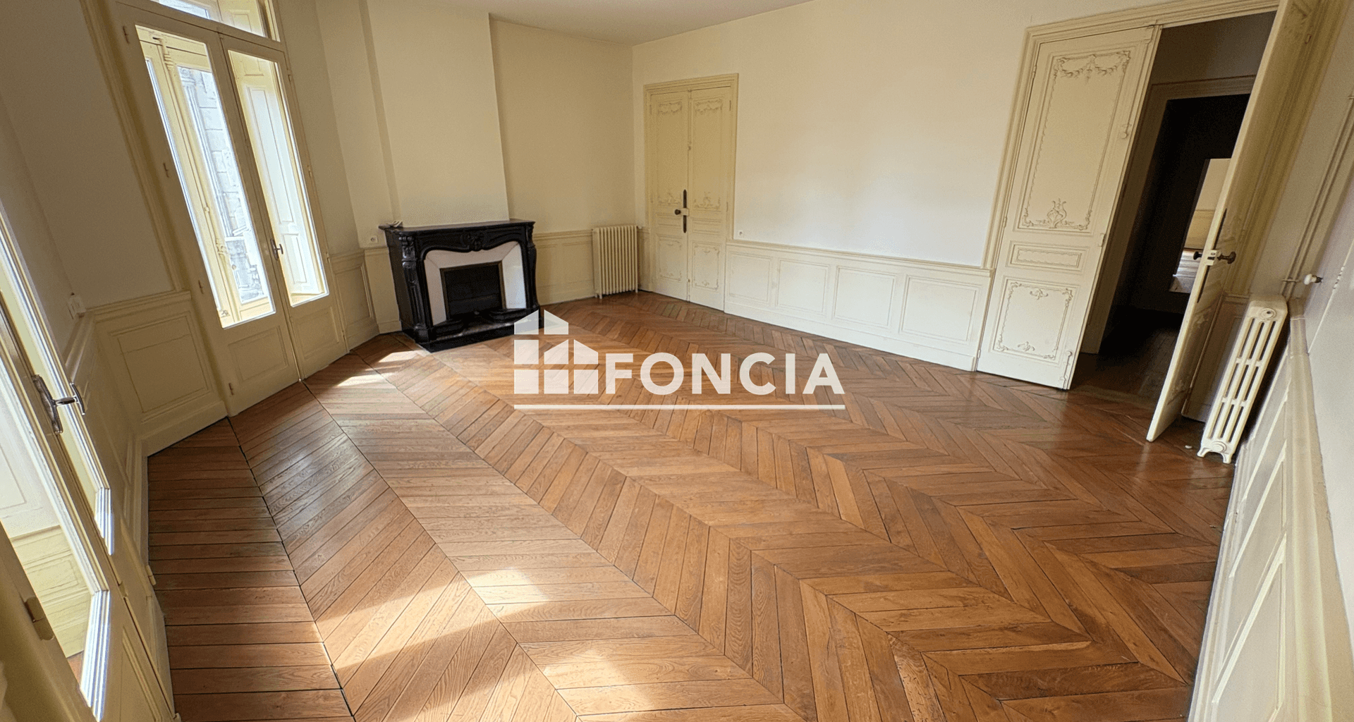 Appartement 5 pièces (144.8 m²) à louer - Valence (26000)