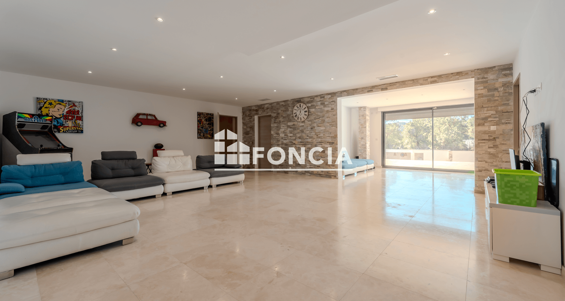 Maison 4 pièces (380 m²) à vendre - Les Pennes-mirabeau (13170)