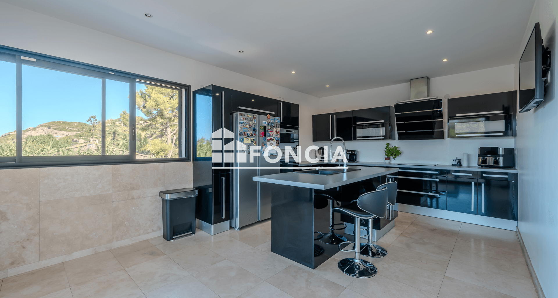 Maison 4 pièces (380 m²) à vendre - Les Pennes-mirabeau (13170)