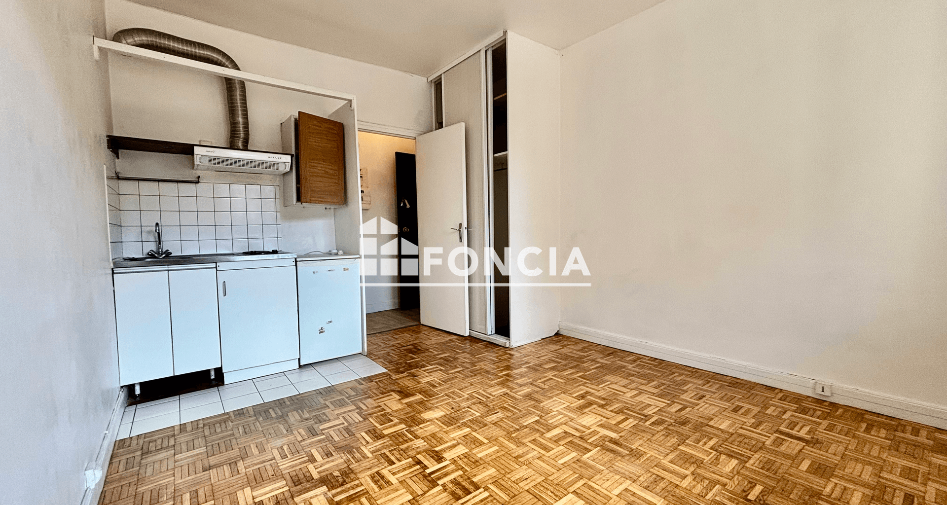Studio (18.27 m²) à louer - Versailles (78000)
