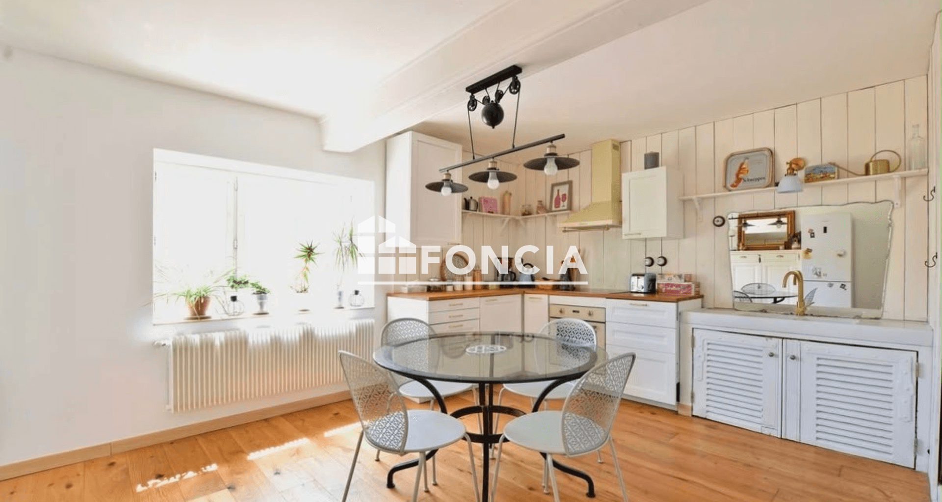 Maison 4 pièces (105.49 m²) à louer - Corcelles-en-beaujolais (69220)