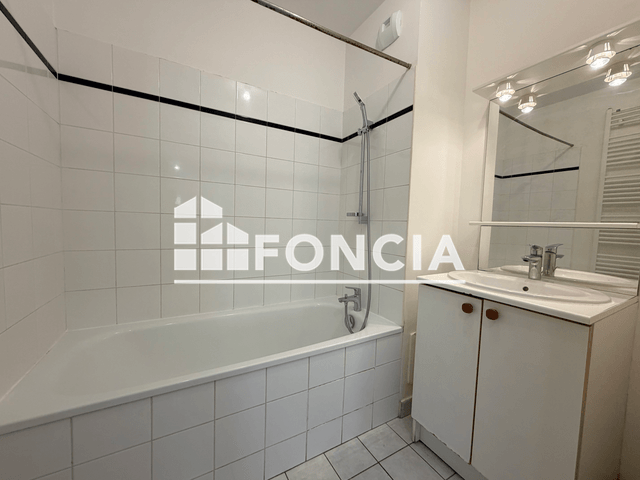 Appartement 3 pièces (74.69 m²) à louer - Chartres (28000)