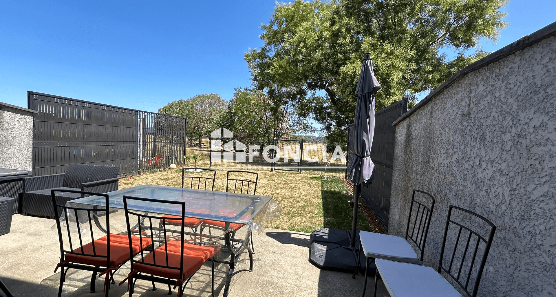 Appartement 5 pièces (131.7 m²) à louer - Quincieux (69650)