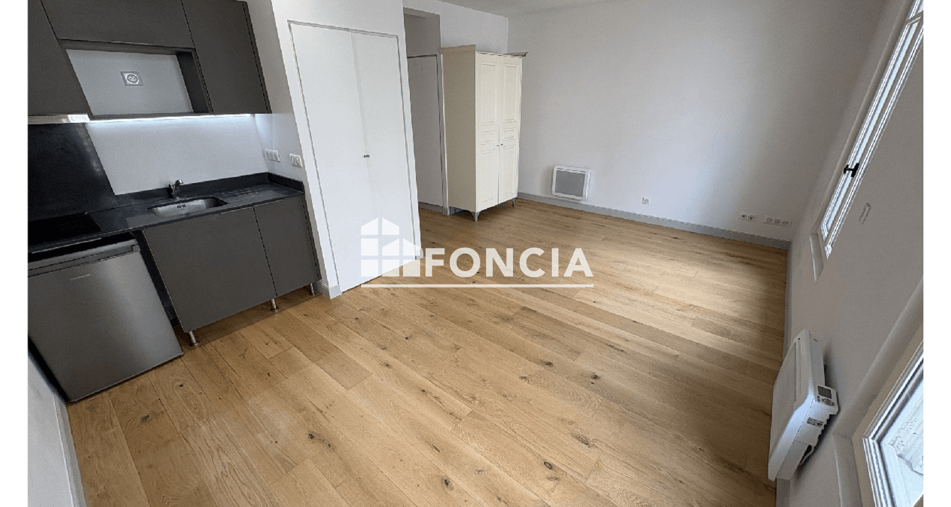 Studio (28 m²) à louer - Garches (92380)
