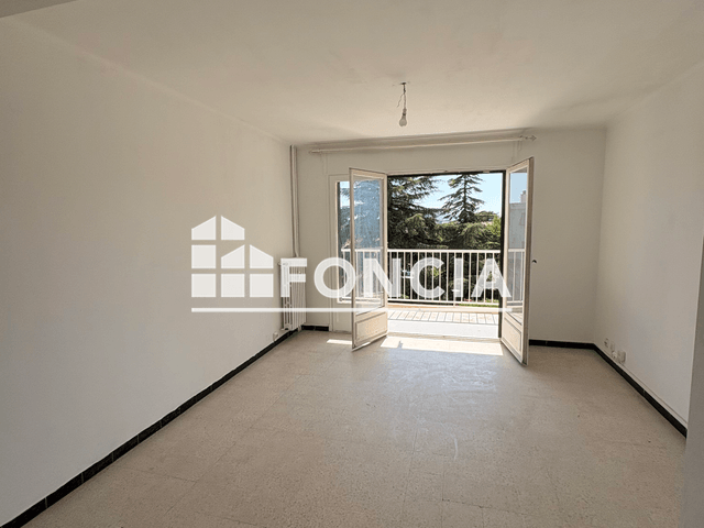Appartement 3 pièces (57.04 m²) à louer - Toulon (83000)