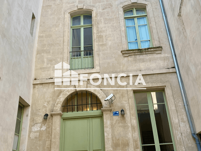 Appartement meublé 2 pièces (58 m²) à louer - Arles (13200)
