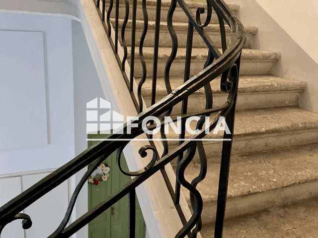 Appartement meublé 2 pièces (58 m²) à louer - Arles (13200)