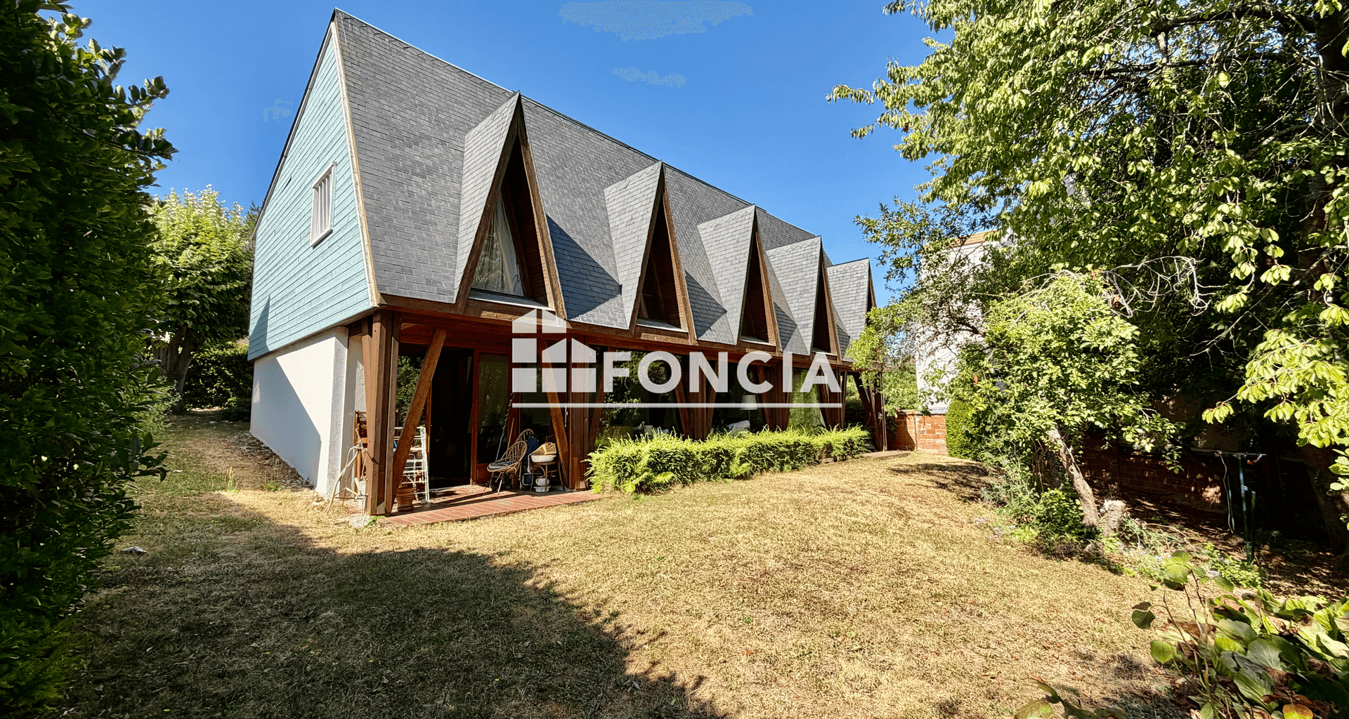 Maison 5 pièces (134.1 m²) à vendre - Saint-germain-en-laye (78100)
