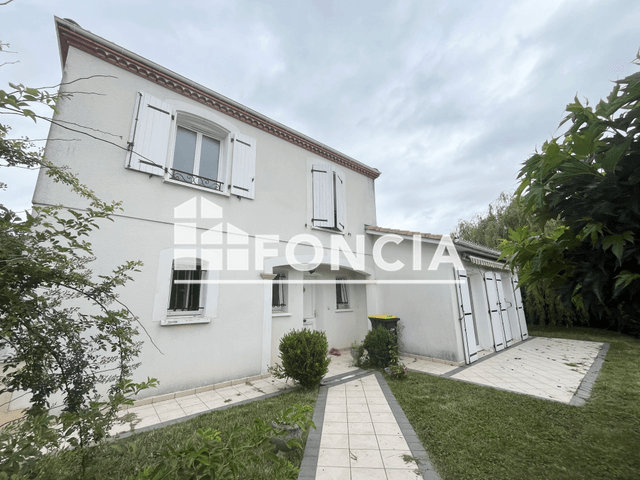 Maison 6 pièces (158.32 m²) à louer - Agen (47000)