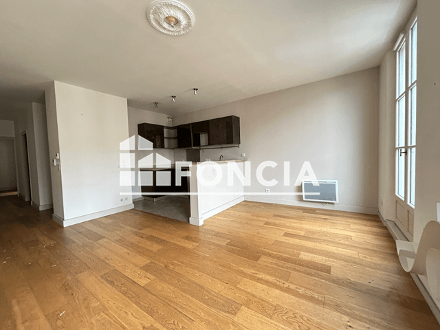 Appartement 3 pièces (73.6 m²) à louer - Toulon (83000)