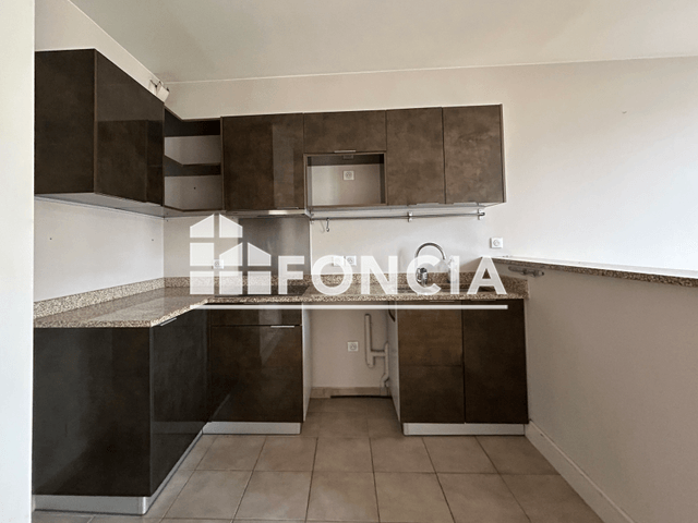Appartement 3 pièces (73.6 m²) à louer - Toulon (83000)