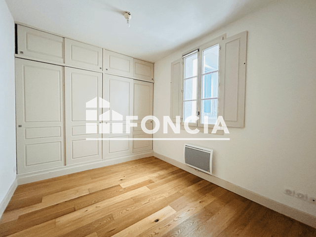 Appartement 3 pièces (73.6 m²) à louer - Toulon (83000)
