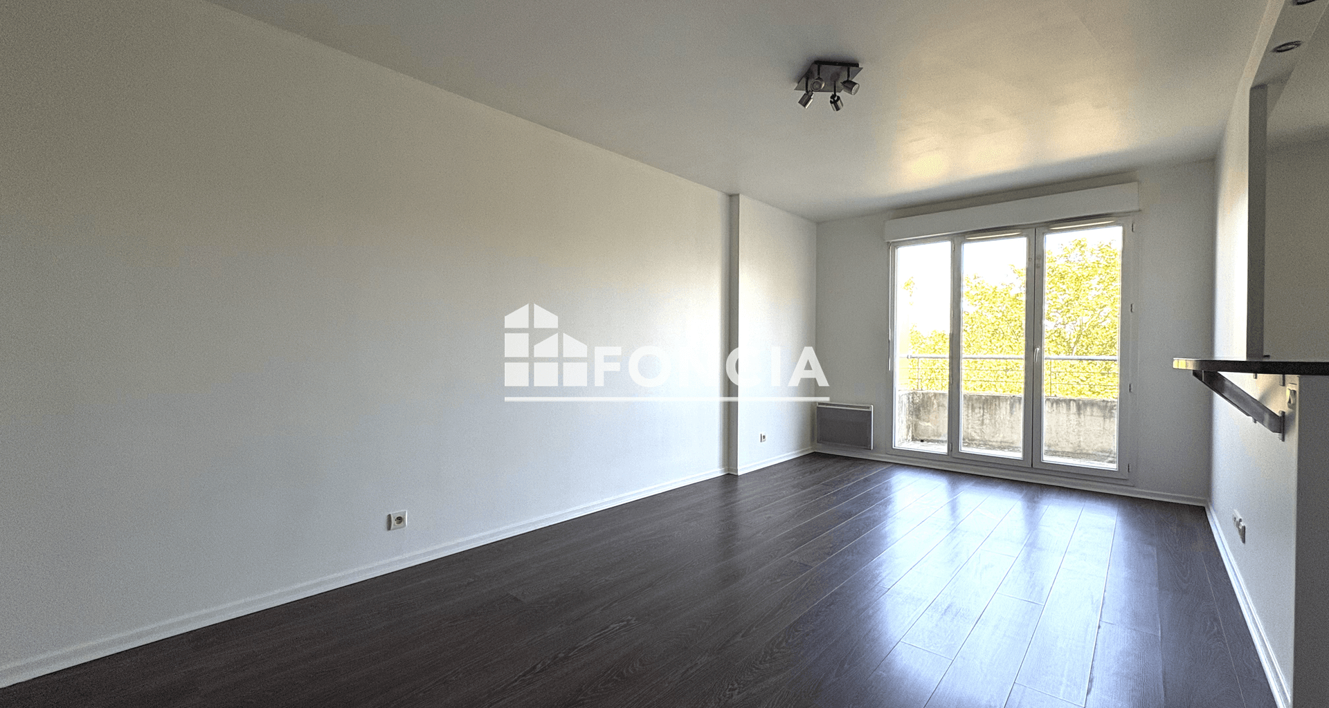 Appartement 3 pièces (67 m²) à vendre - Corbeil-essonnes (91100)