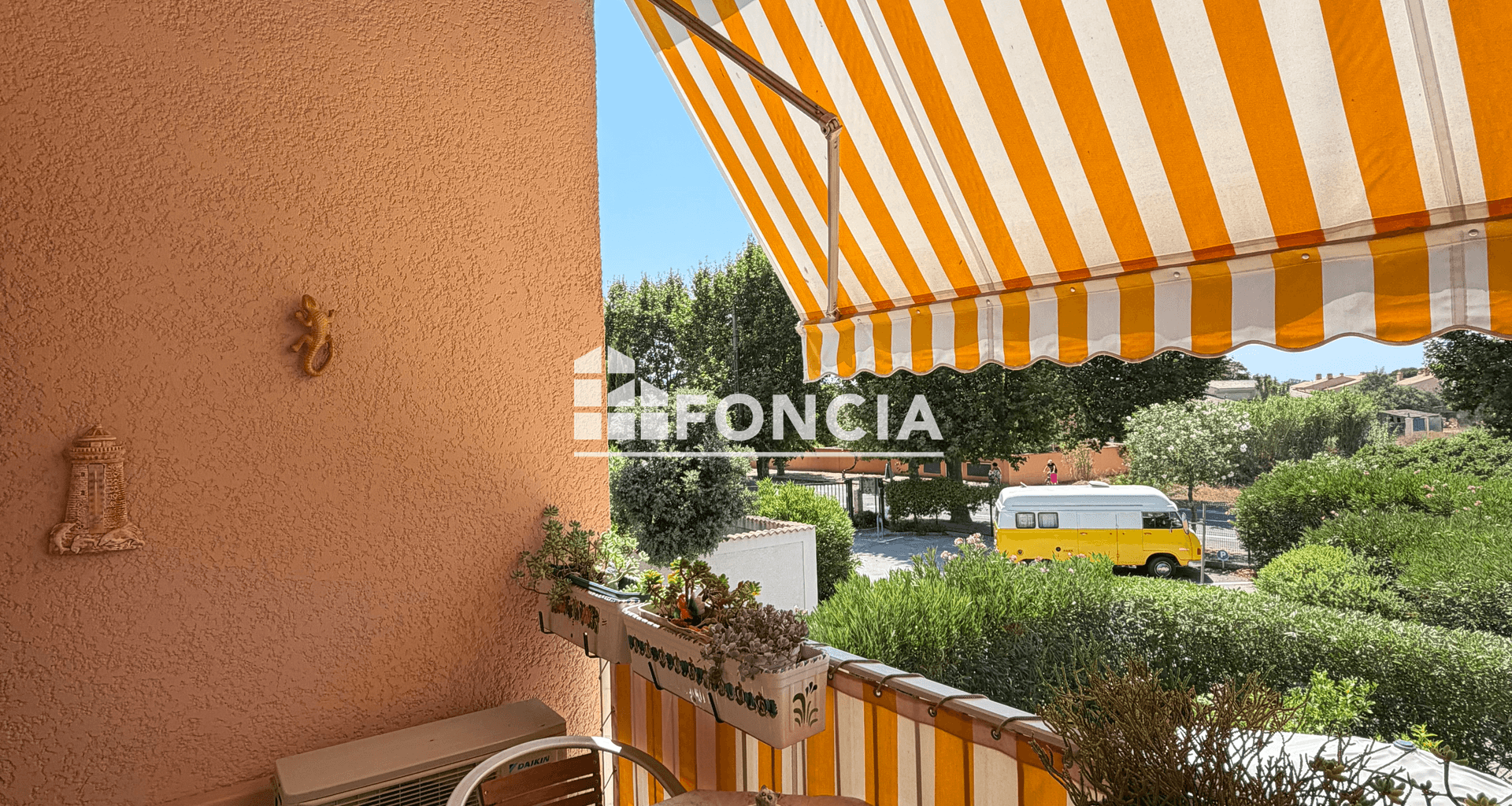 Studio (27 m²) à vendre - La Londe-les-maures (83250)