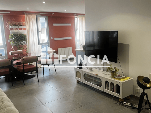 Appartement meublé 2 pièces (56.74 m²) à louer - Orleans (45000)