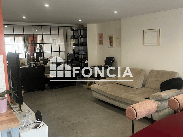 Appartement meublé 2 pièces (56.74 m²) à louer - Orleans (45000)
