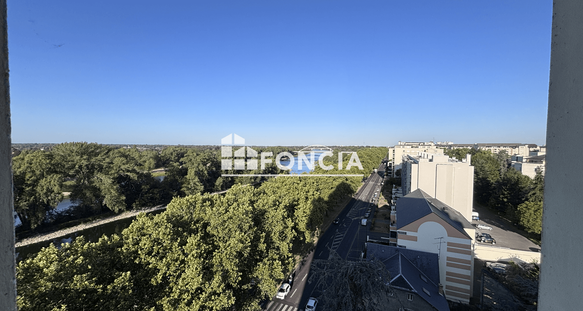Appartement 5 pièces (98.58 m²) à vendre - Orléans (45000)