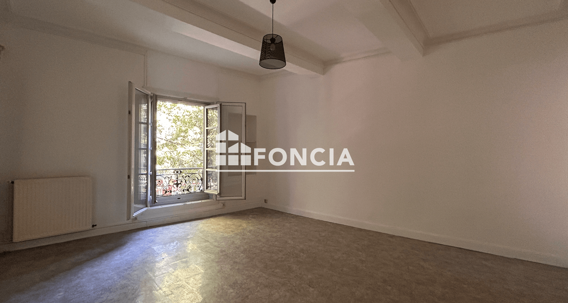 Appartement 4 pièces (81.82 m²) à louer - Nîmes (30000)