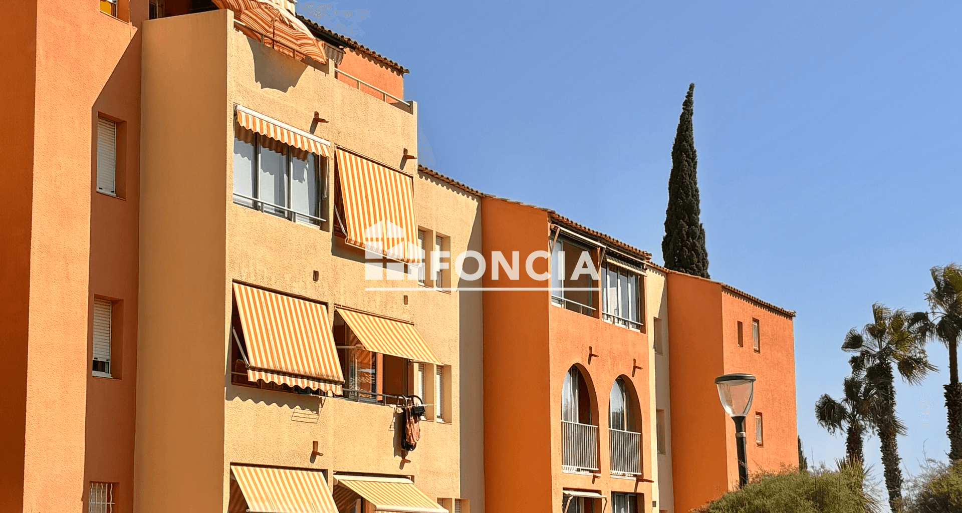 Appartement 3 pièces (27.4 m²) à vendre - La Londe-les-maures (83250)