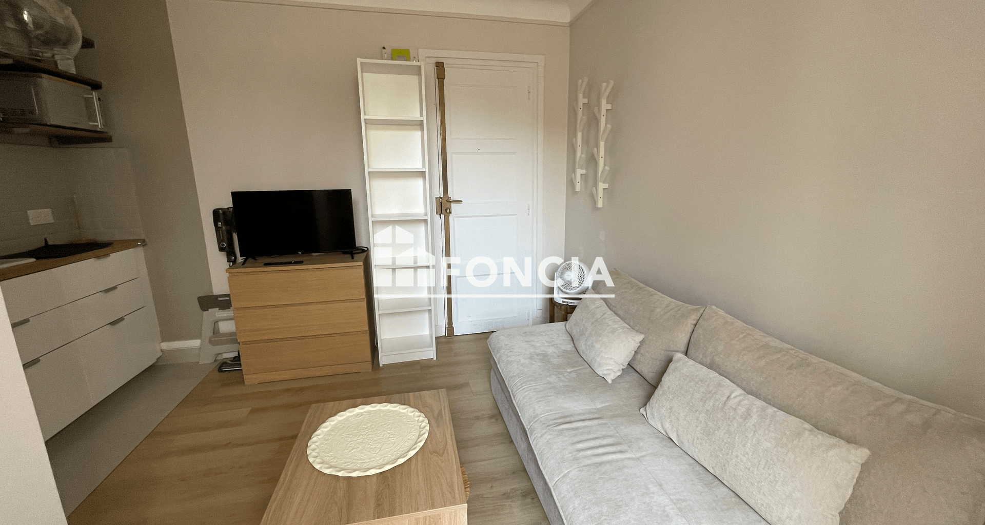 Studio (14.8 m²) à louer - Paris 15ᵉ (75015)