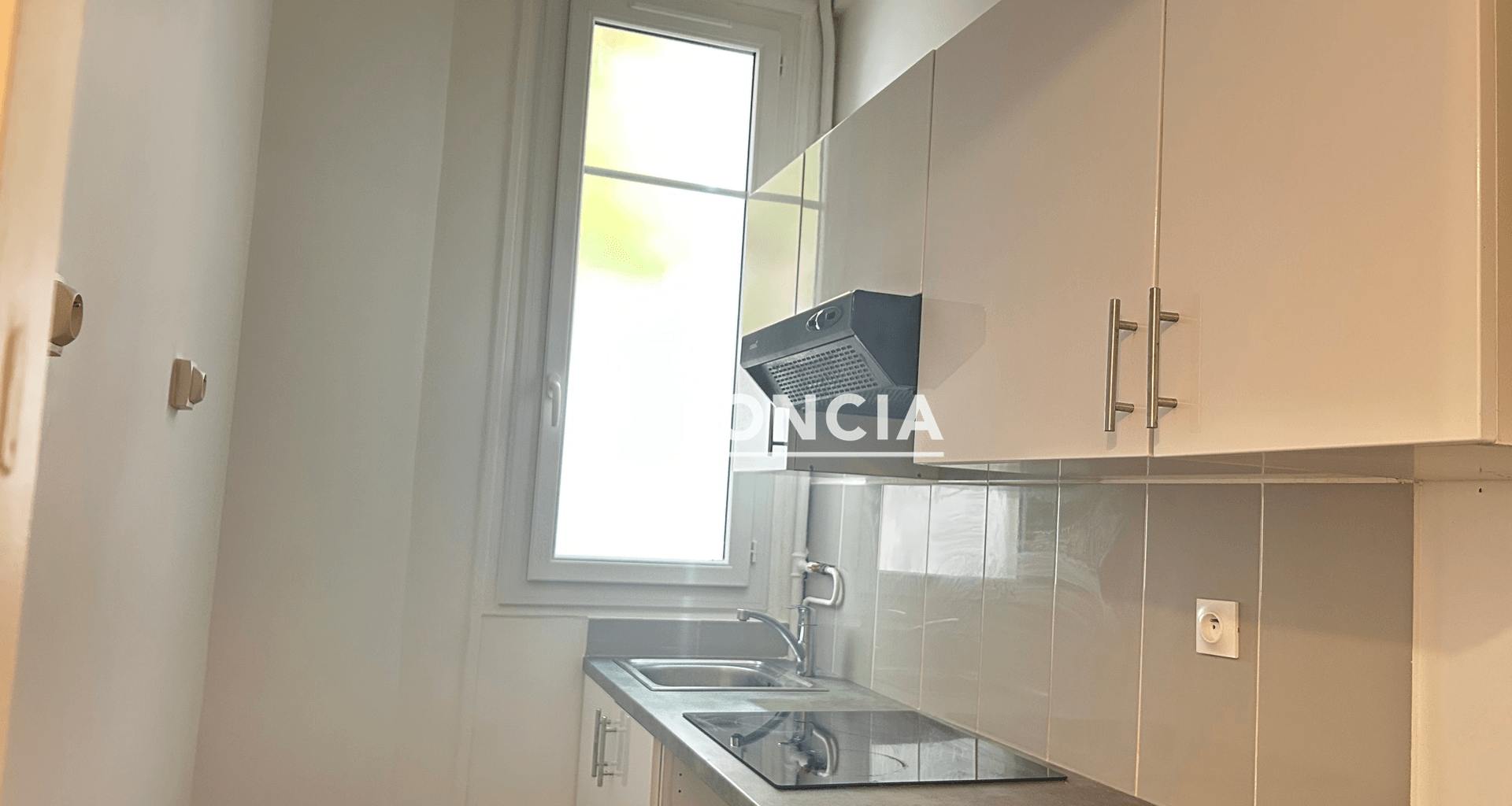 Appartement 2 pièces (40.98 m²) à louer - Paris 16ᵉ (75016)