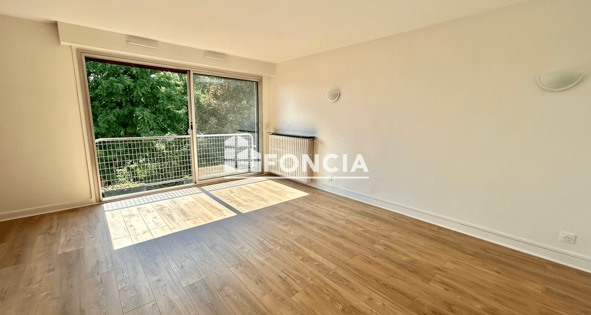 Appartement 4 pièces (83 m²) à louer - Sèvres (92310)