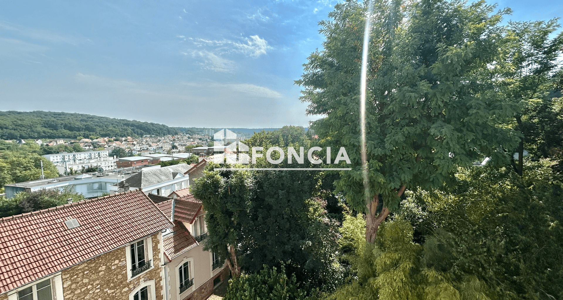Appartement 4 pièces (83 m²) à louer - Sèvres (92310)