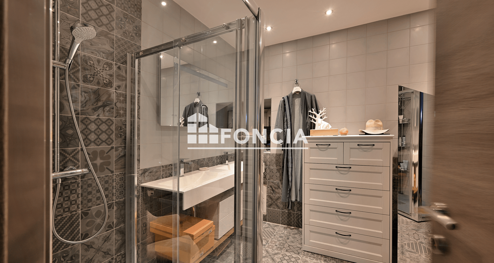 Appartement 4 pièces (104 m²) à vendre - Arles (13200)