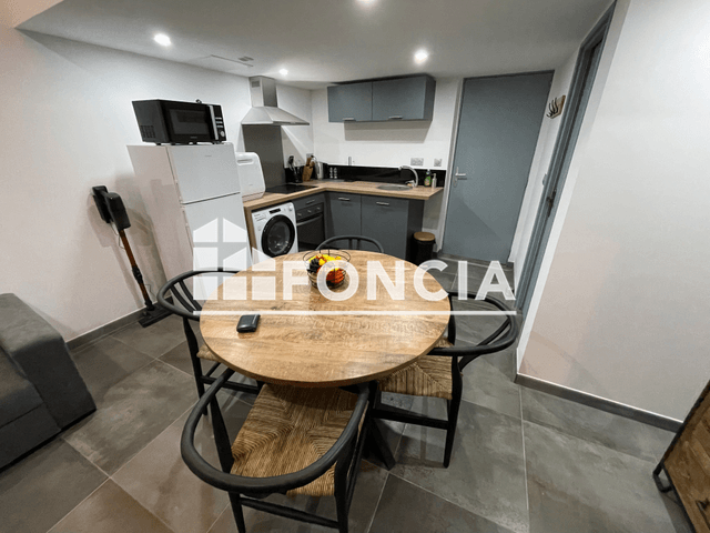 Studio meublé (29.75 m²) à louer - Salon De Provence (13300)