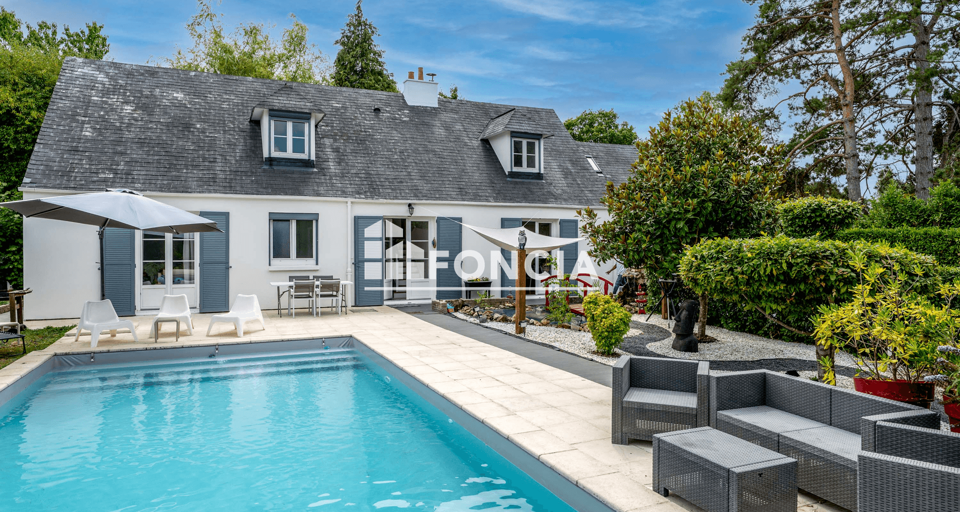 Maison 8 pièces (187.59 m²) à vendre - Férolles-attilly (77150)