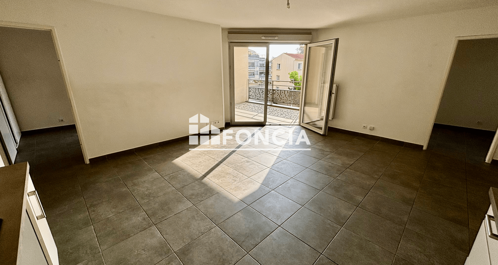 Appartement 3 pièces (66 m²) à vendre - Six-fours-les-plages (83140)