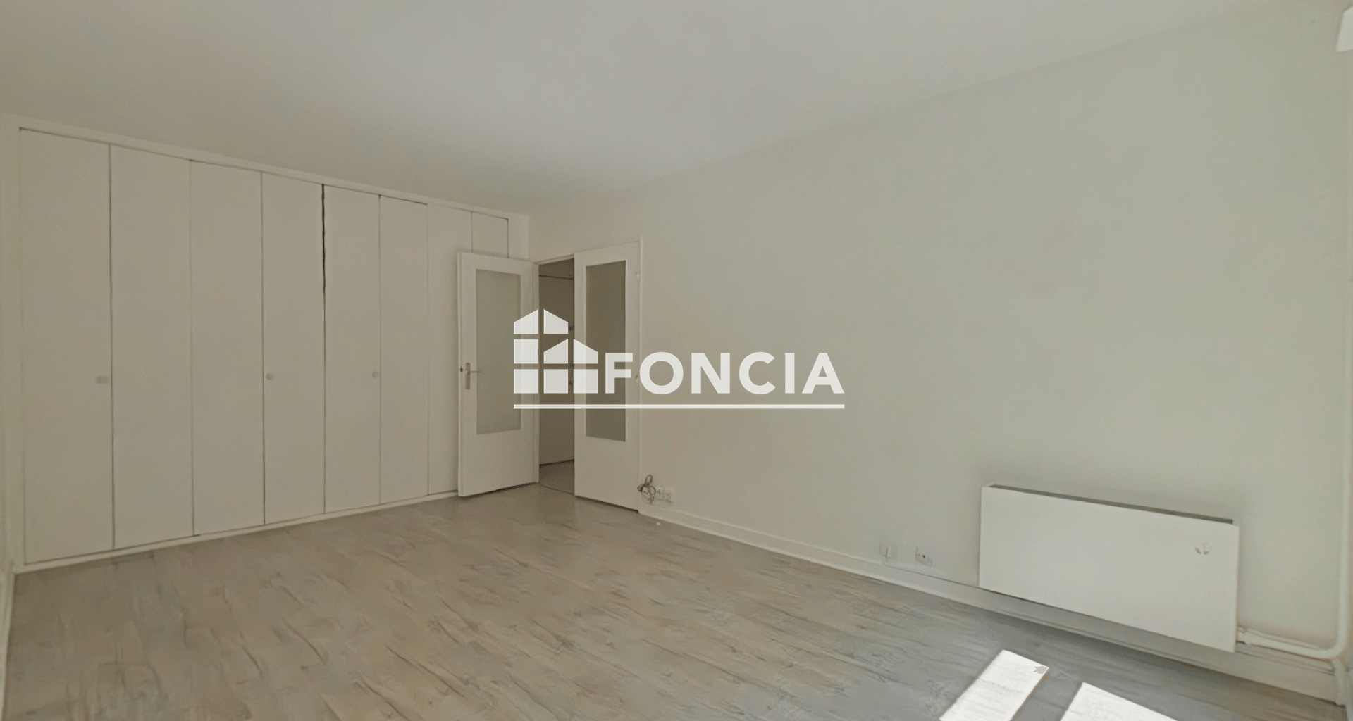 Appartement 2 pièces (0.024515 m²) à louer - Rosny-sous-bois (93110)