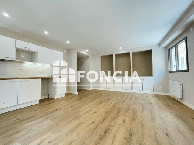 Appartement 3 pièces (76.92 m²) à louer - Toulon (83000)