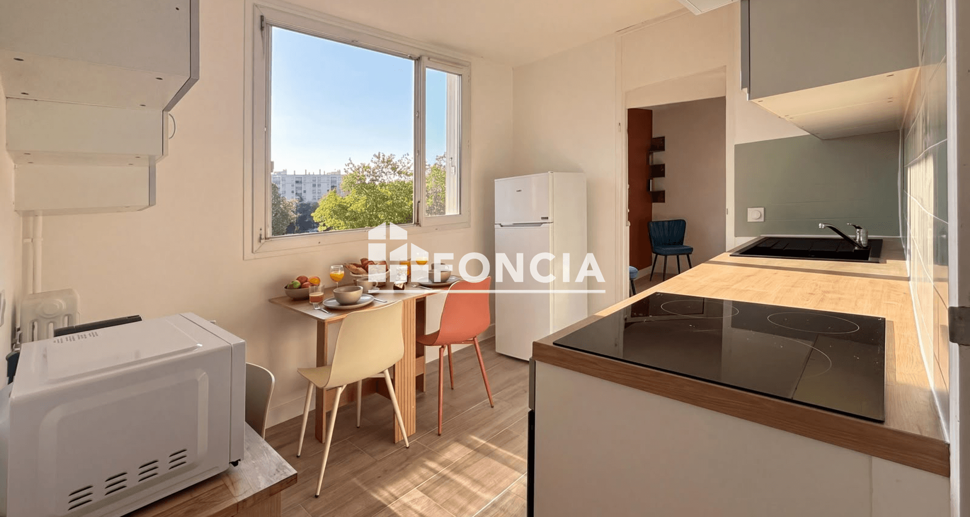 Appartement meublé 3 pièces (66.79 m²) à louer - Lyon 8ᵉ (69008)