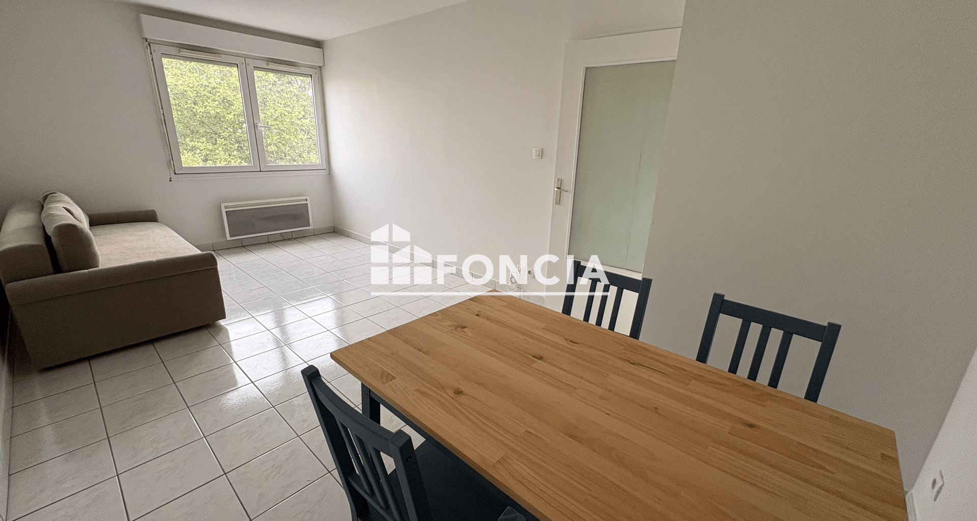 Appartement meublé 2 pièces (43 m²) à louer - Villeurbanne (69100)