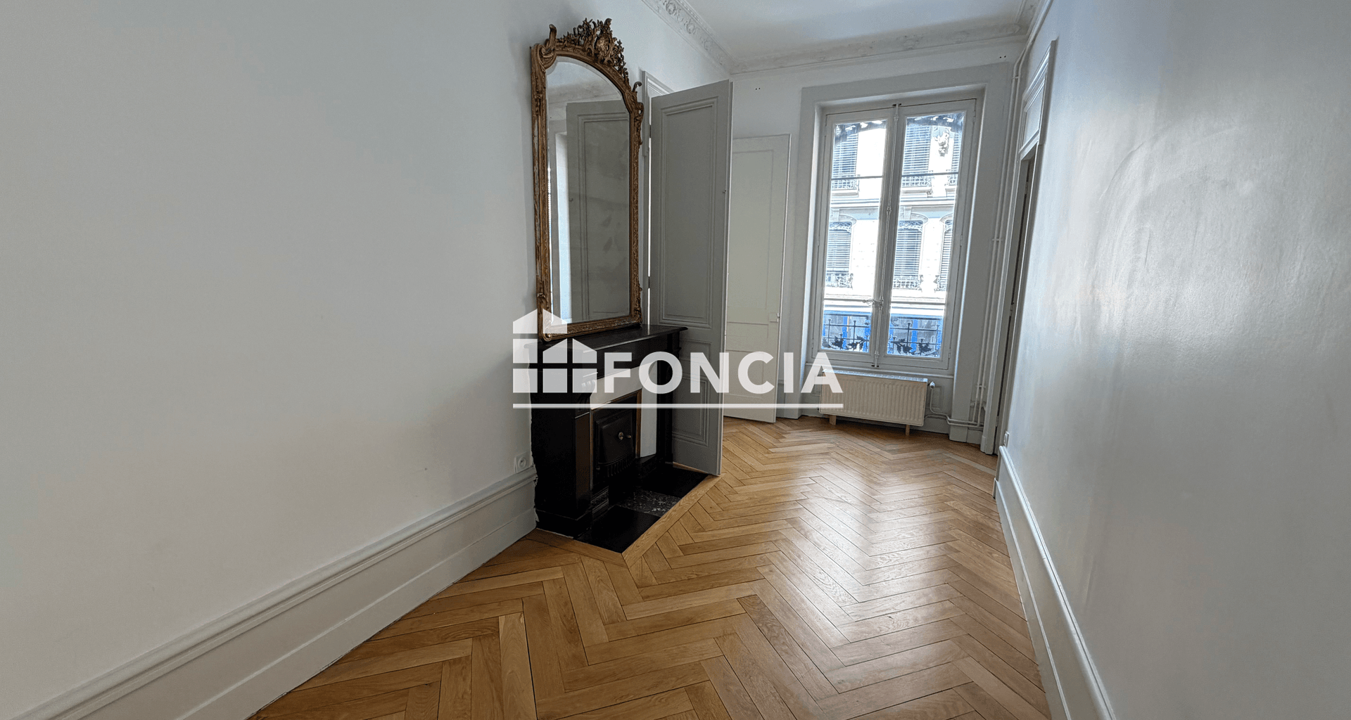 Appartement 3 pièces (84.87 m²) à louer - Lyon 1ᵉʳ (69001)