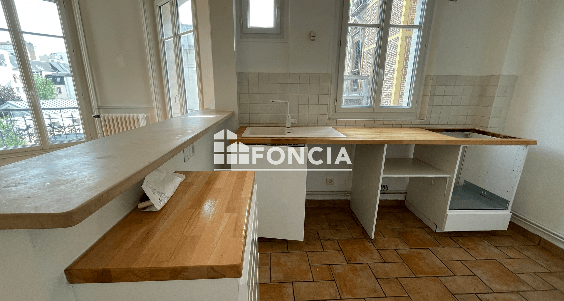 Appartement 3 pièces (52.6 m²) à louer - Paris 15ᵉ (75015)