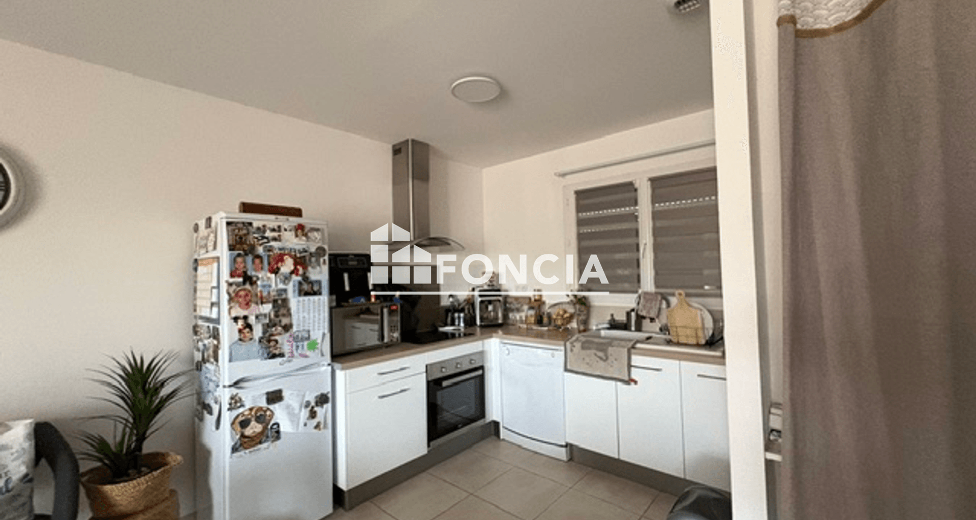 Appartement 3 pièces (60.695 m²) à louer - Althen-des-paluds (84210)