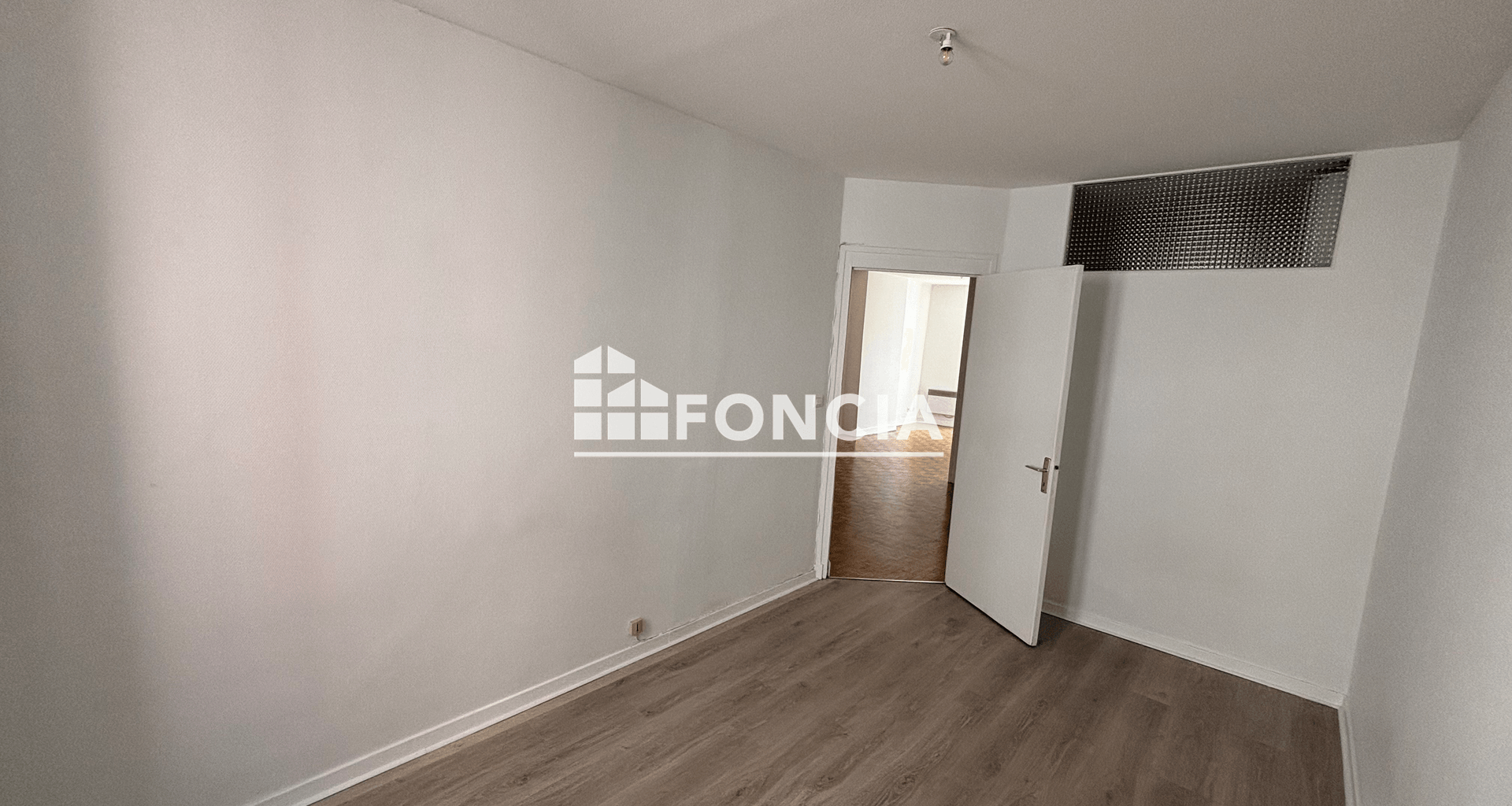 Appartement 2 pièces (54.37 m²) à louer - Villeurbanne (69100)
