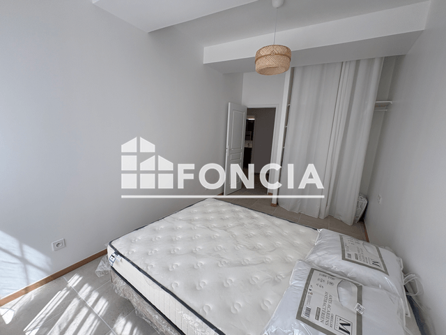 Appartement meublé 3 pièces (57.3 m²) à louer - Nîmes (30000)