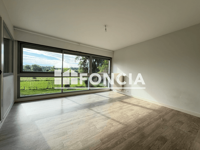 Appartement 3 pièces (75 m²) à louer - Luisant (28600)